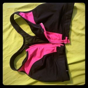 38DD 38E workout bra